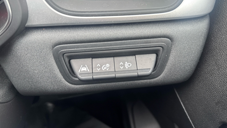 Renault Captur 1.6 E-TECH Hybrid 145 Iconic Edition 5dr Auto Hybrid Hatchback